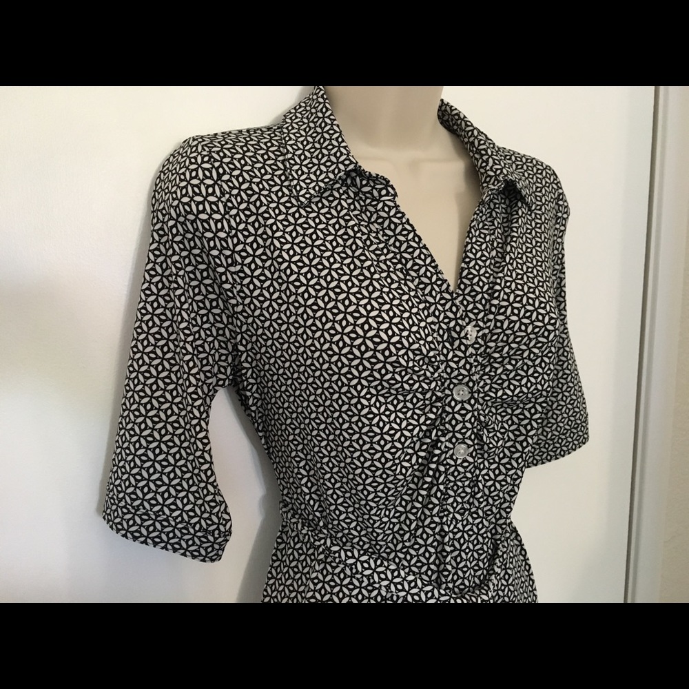 Great Condition Maternity Dress Front Button